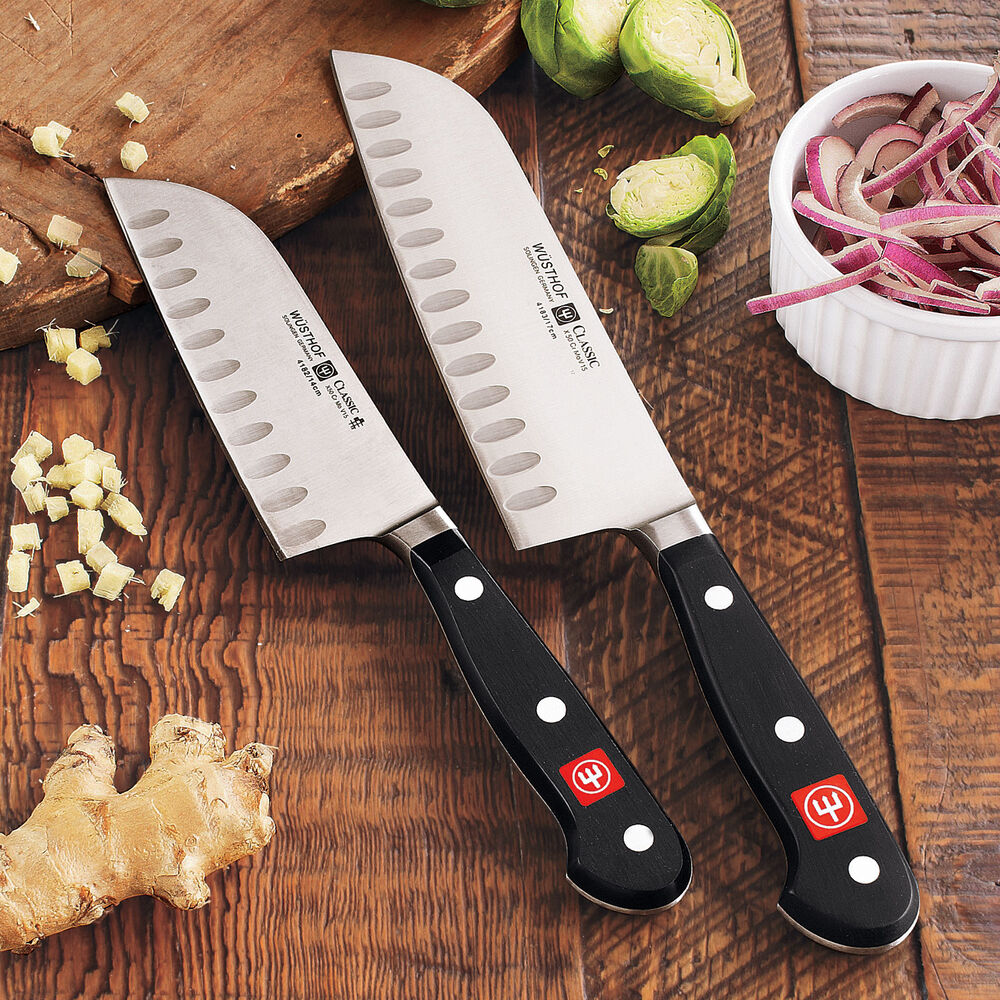 Wüsthof Classic Hollow-Edge Santoku