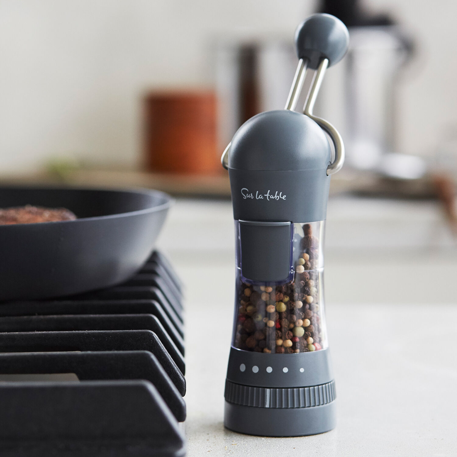 table salt and pepper