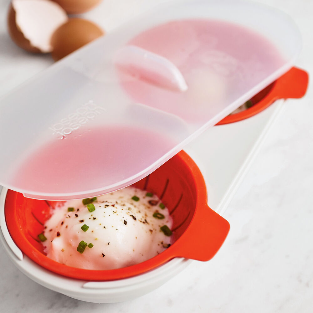 Joseph Joseph M Cuisine Microwave Egg Poacher Sur La Table