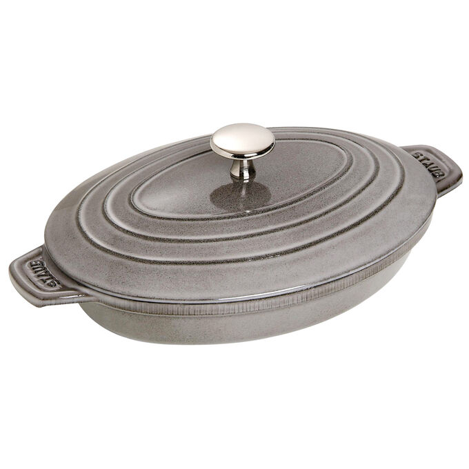 Staub Oval Covered Baker, 9&#34; x 7&#34;