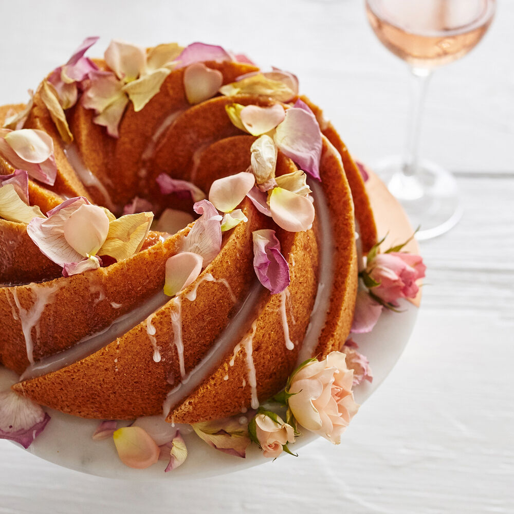 Nordic Ware Heritage Bundt Pan Sur La Table