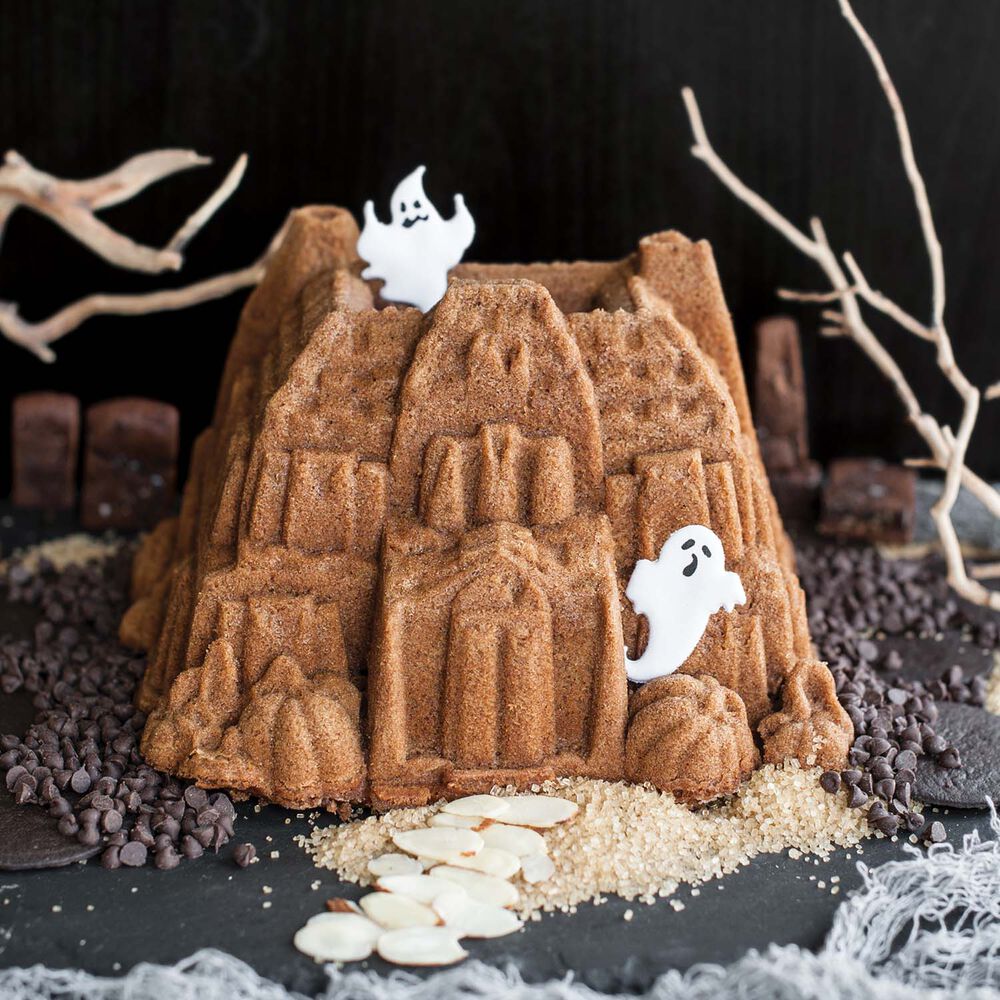 Nordic Ware Haunted Manor Bundt Pan