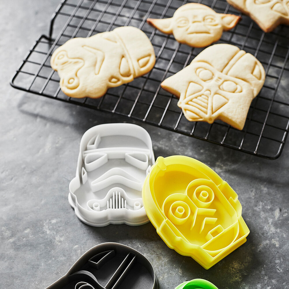 Star Wars ™ Cookie Cutters, Set of 4 Sur La Table