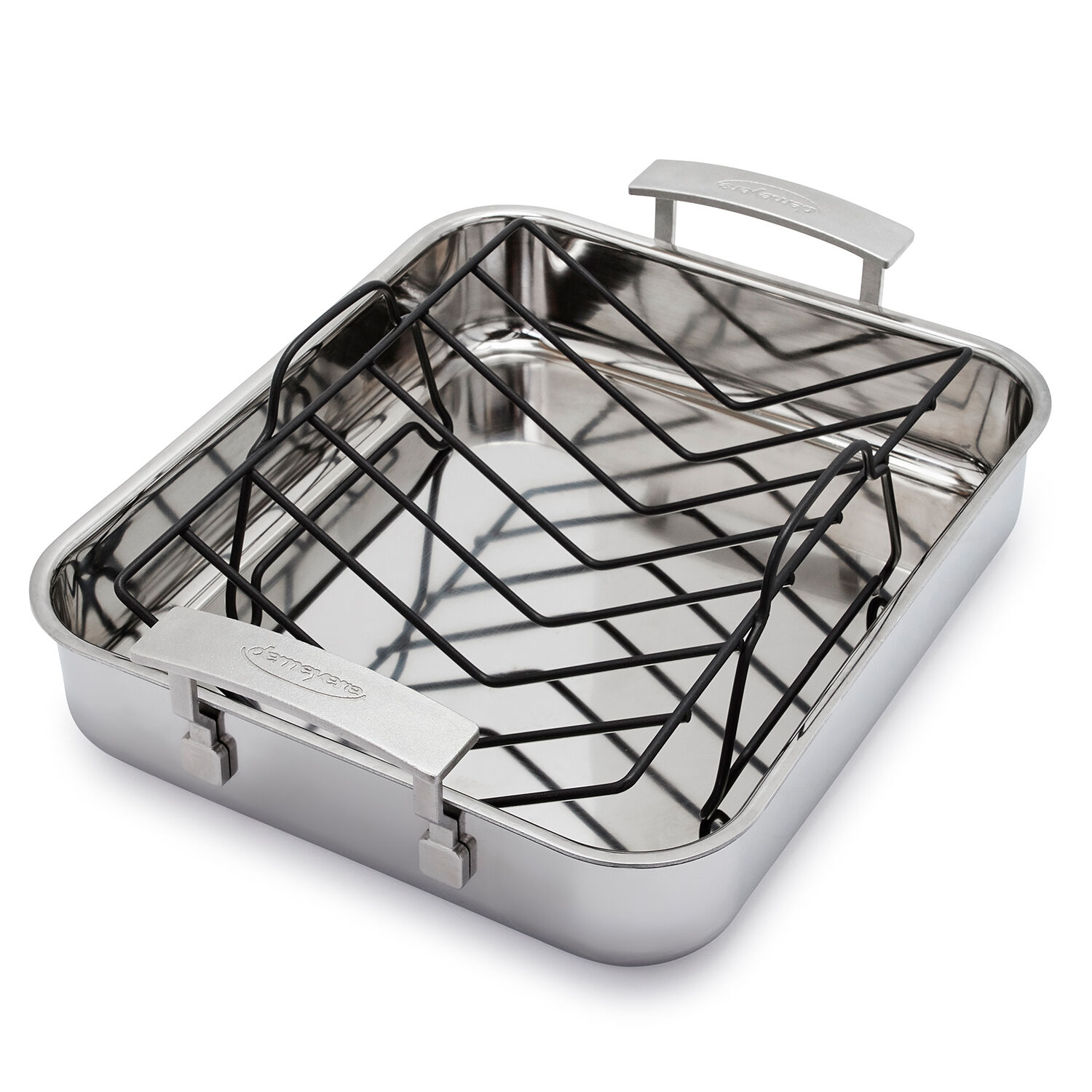 roasting pan sur la table