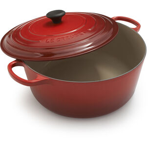 Le Creuset Signature Round Dutch Oven, 13.25 qt.
