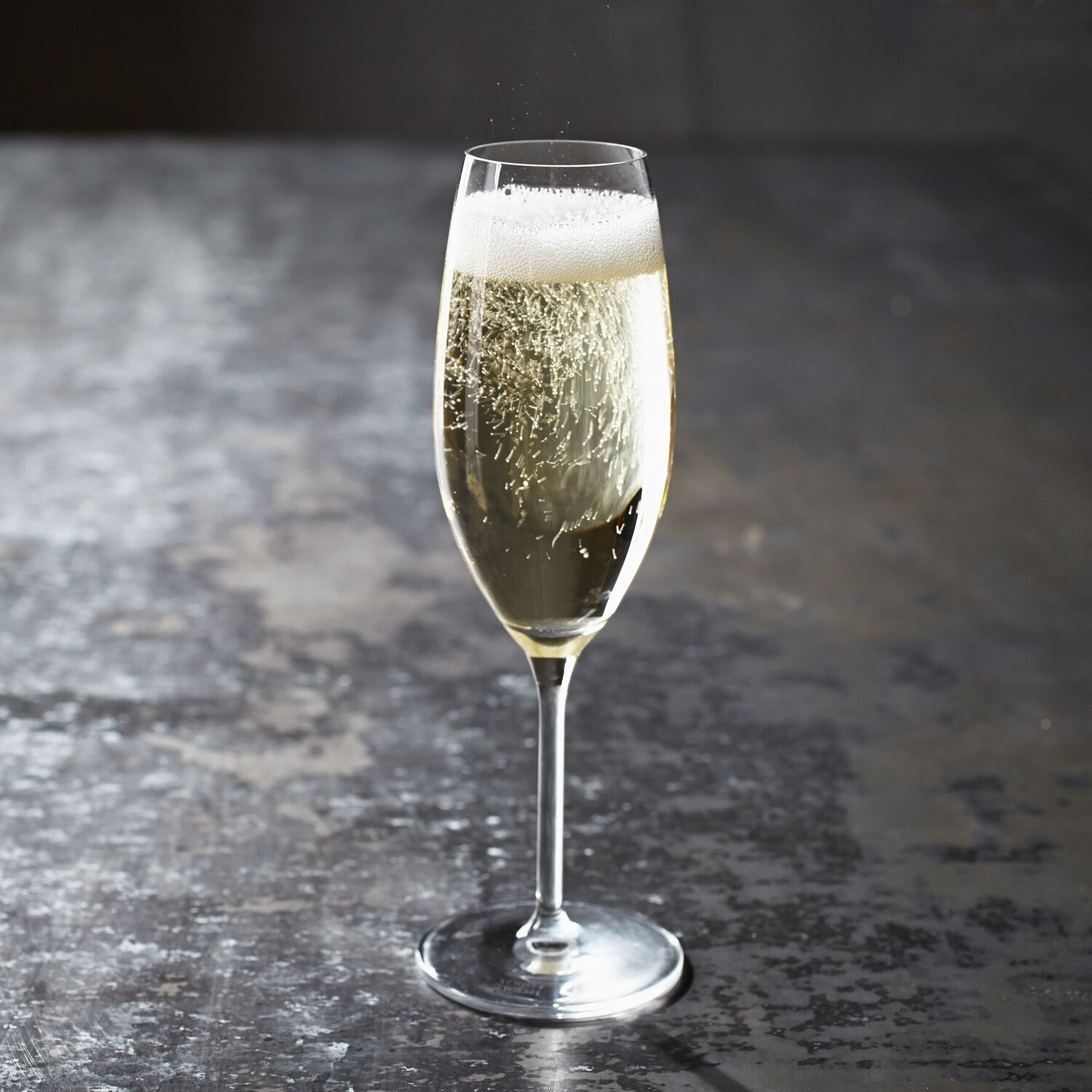 champagne glasses classic