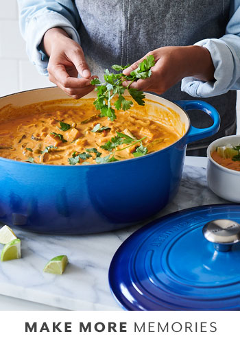 Le Creuset large oval Dutch oven in Azure blue