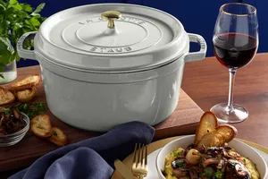 Staub round 7 quart dutch oven