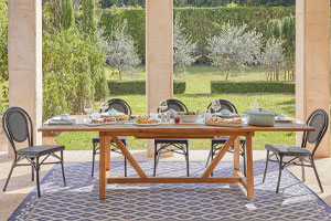 Fete outdoor table and chairs