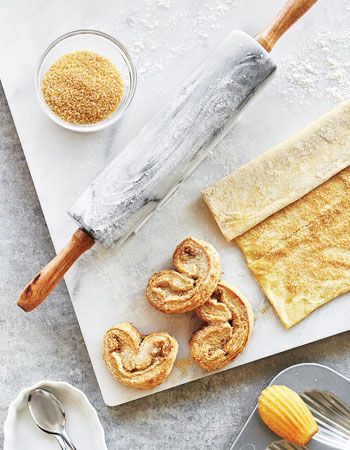 SUR LA TABLE MARBLE PASTRY BOARD
