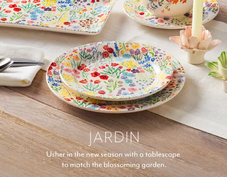 Jardin. Usher in the new season with a tablescape to match the blossoming garden.