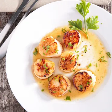 Seared Scallops with Champagne Beurre Blanc