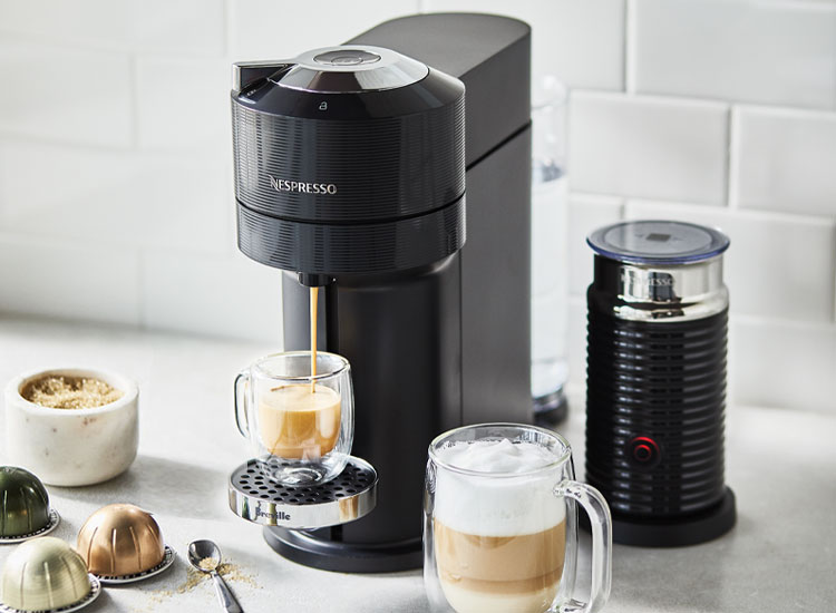 NESPRESSO VERTUO NEXT WITH AEROCCINO 3 BY BREVILLE