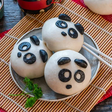 Steamed BBQ Pork or Chicken-Bun Pandas