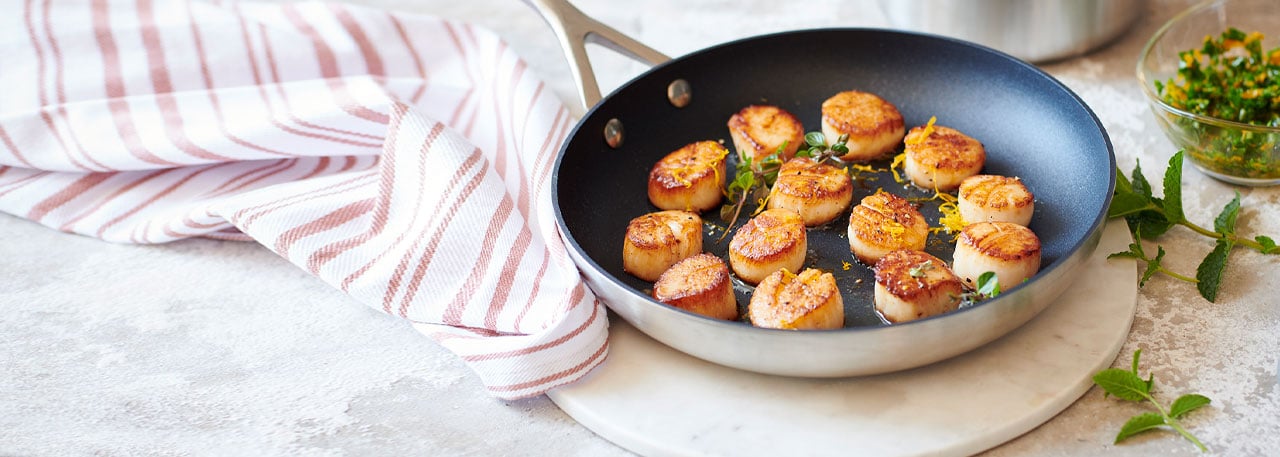 Scanpan skillet with scallops