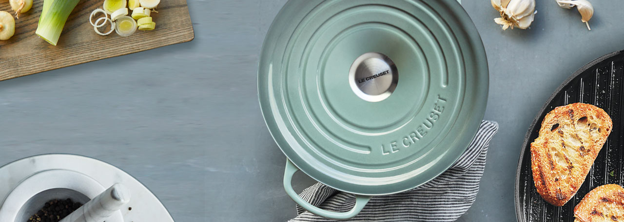 Le Creuset cookware Le Creuset round cocotte in Sea Salt color