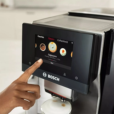 Bosch 800 Series Fully Automatic Espresso Machine with Milk Express Plus