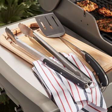 Two-Piece Barbecue Tool Set in stainless steel