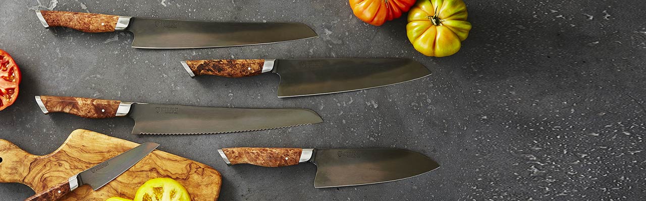 Steelport knives with wooden cutting board