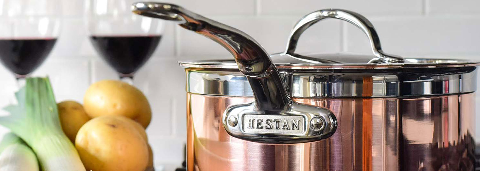 Hestan copper saucepan with lid
