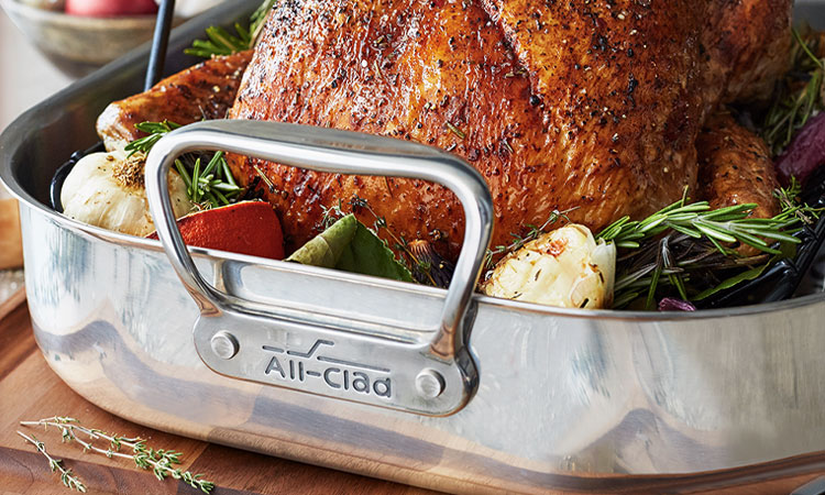 ALL-CLAD STAINLESS STEEL ROASTING PAN WITH RACK
