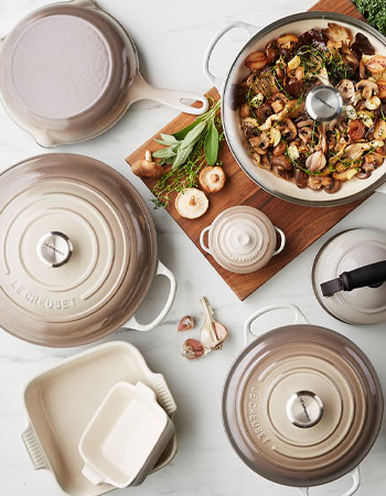 Le Creuset cookware in color Nutmeg