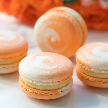 Peaches and Cream Macarons