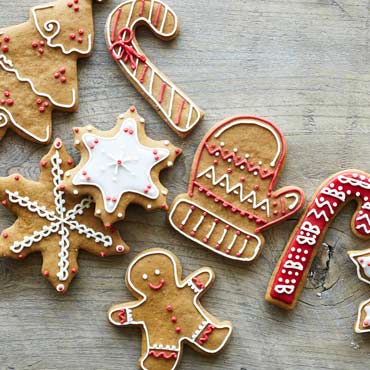 Gingerbread Cookie Decorating