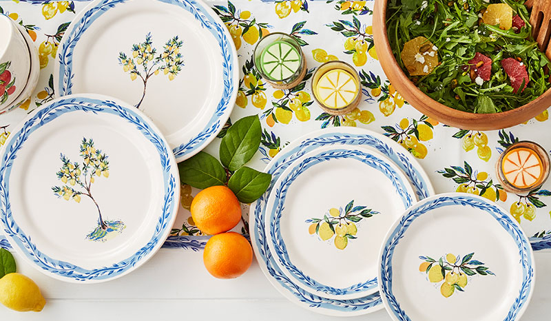 Citrus dinnerware and linens