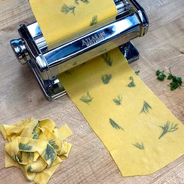 Herb-Laminated pasta sheets with Atlas pasta maker